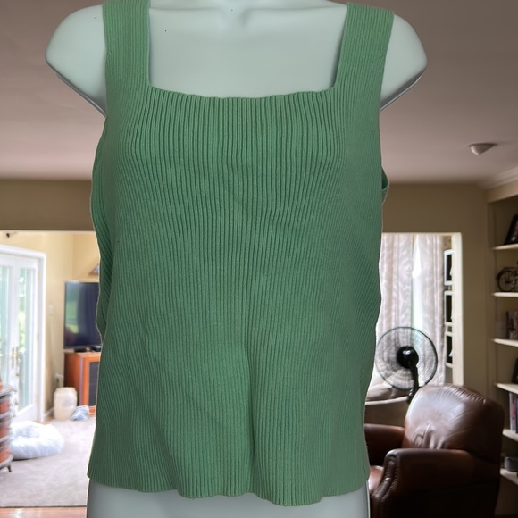 Shell and cardigan set - Picture 2 of 2